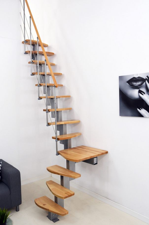 Minka QUATRO 1/4 zatočení, mlynářské, modulové schody až do 321cm